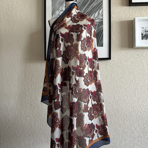 Vintage Floral Paisley Oversized Scarf 46" Made in Italy - Picture 1 of 5
